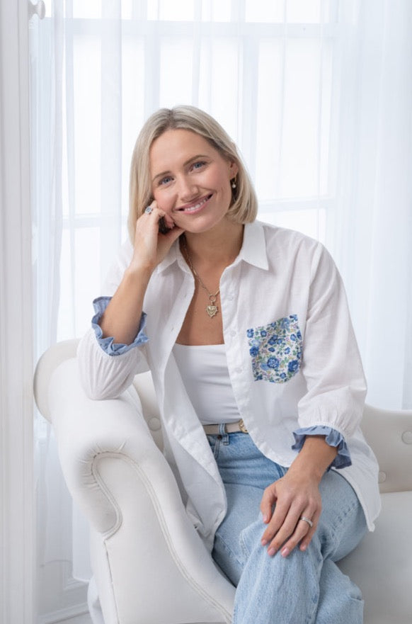 Linen-blend shirt with Liberty Fabrics print pocket trim