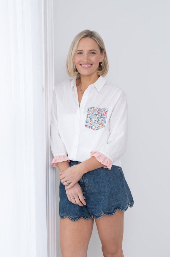 Linen-blend shirt with Liberty Fabrics print pocket trim