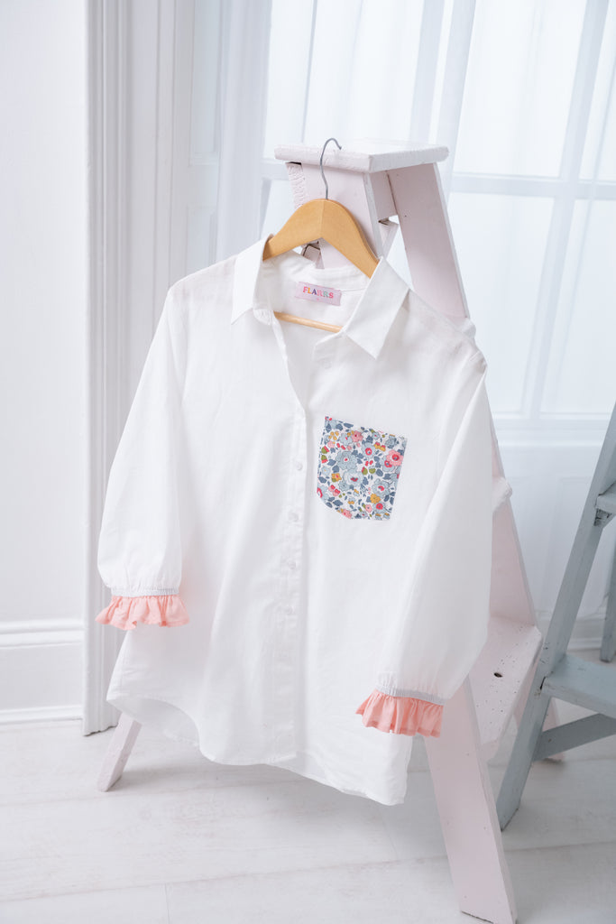 Linen-blend shirt with Liberty Fabrics print pocket trim